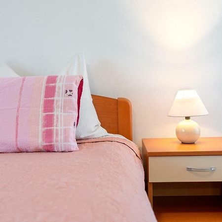 Apartmani Pataca Vodice Eksteriør billede