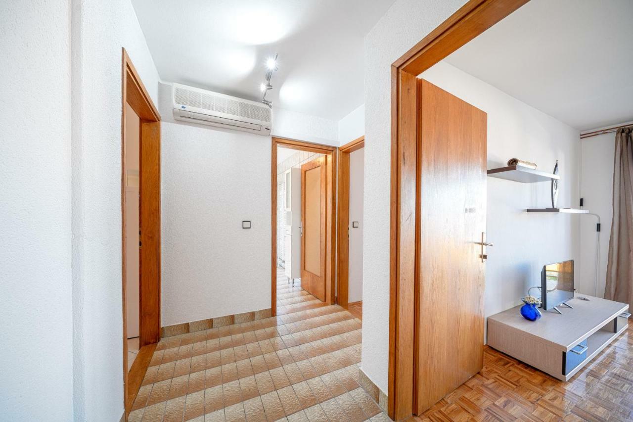 Apartmani Pataca Vodice Eksteriør billede