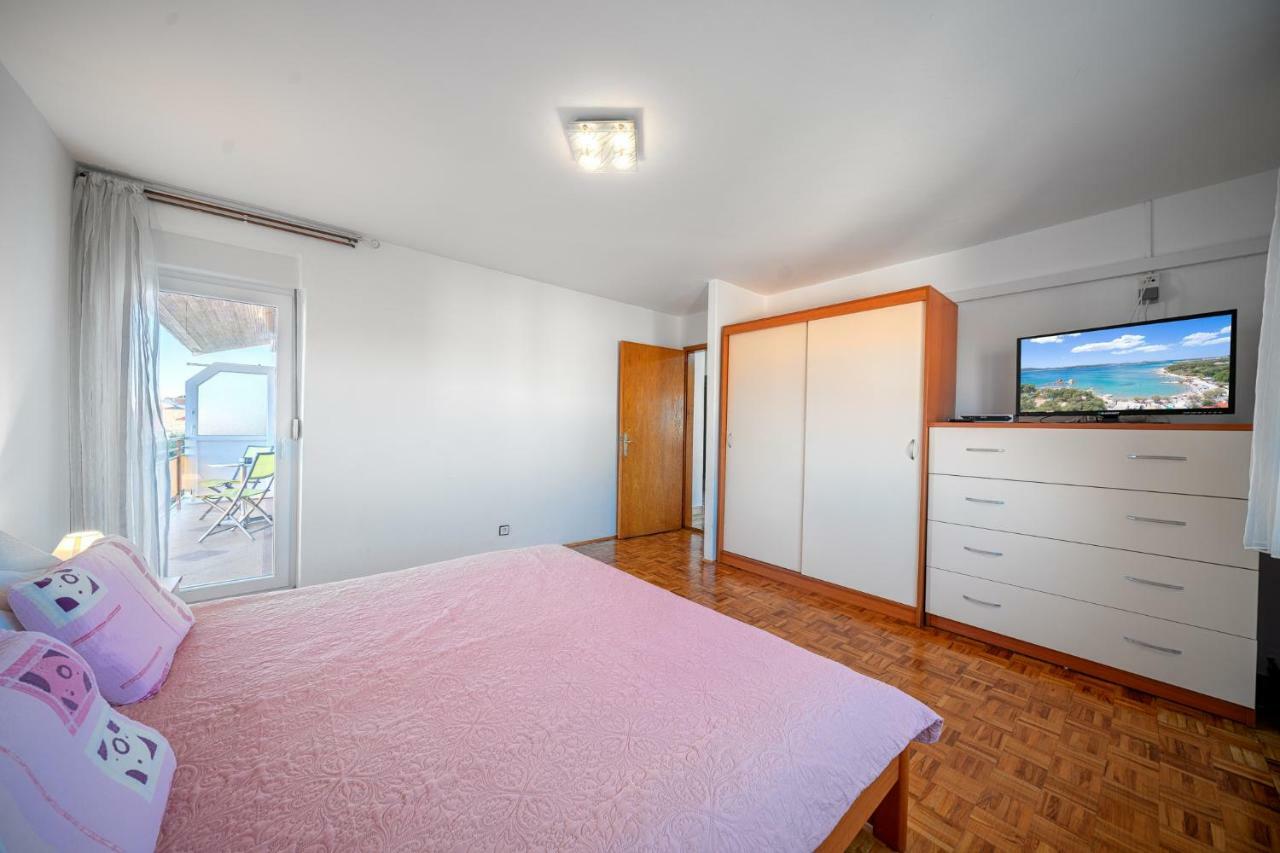 Apartmani Pataca Vodice Eksteriør billede
