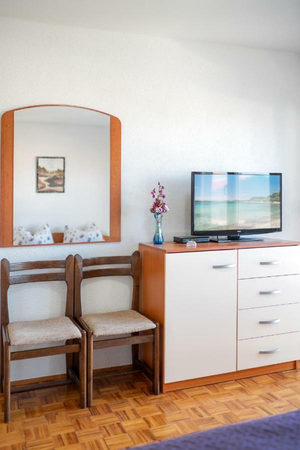 Apartmani Pataca Vodice Eksteriør billede