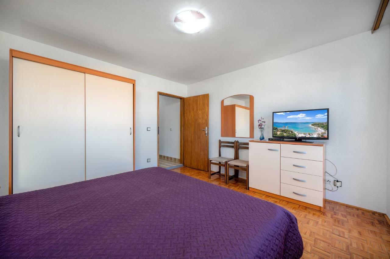 Apartmani Pataca Vodice Eksteriør billede